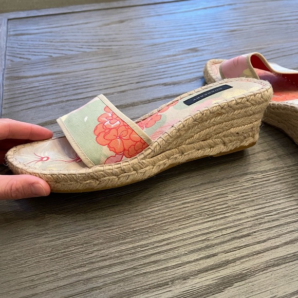 Women’s Burberry Espadrilles - Picture 7 of 10
